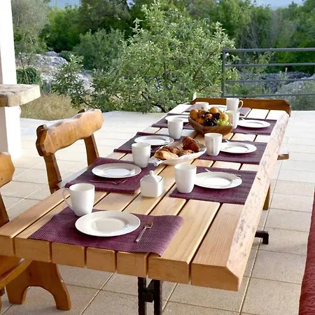 Ctns232 Holiday House With Private Pool Villa
